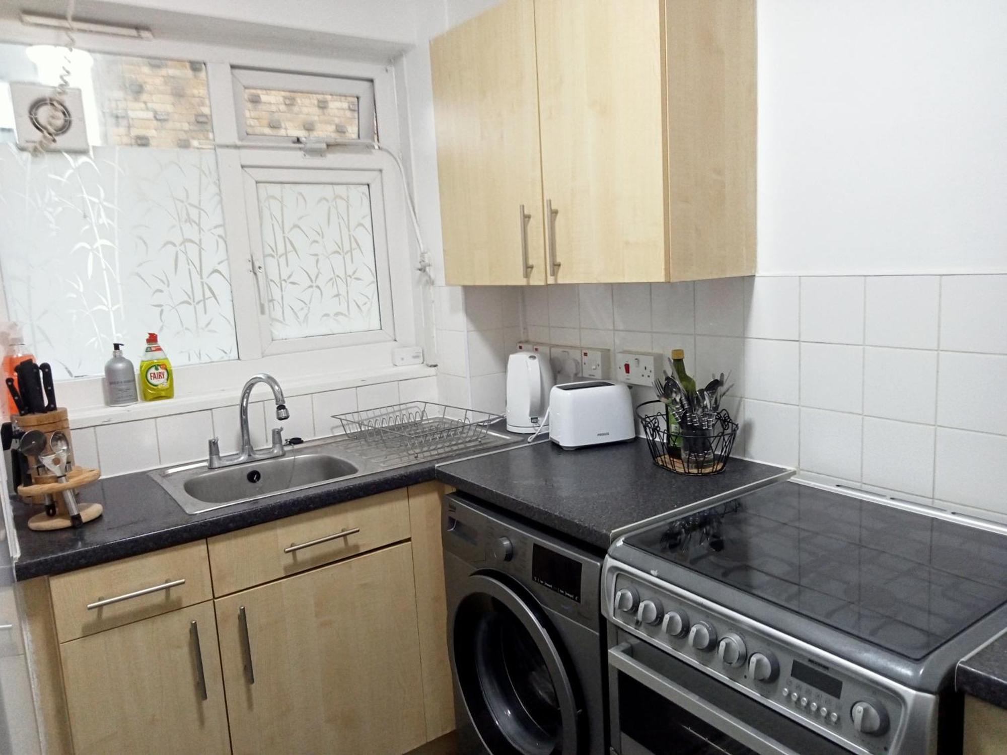 Studio Apartment In London, Bethnal Green Buitenkant foto